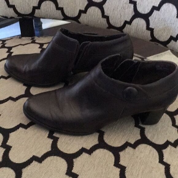 Brown heels   - Picture 2 of 4